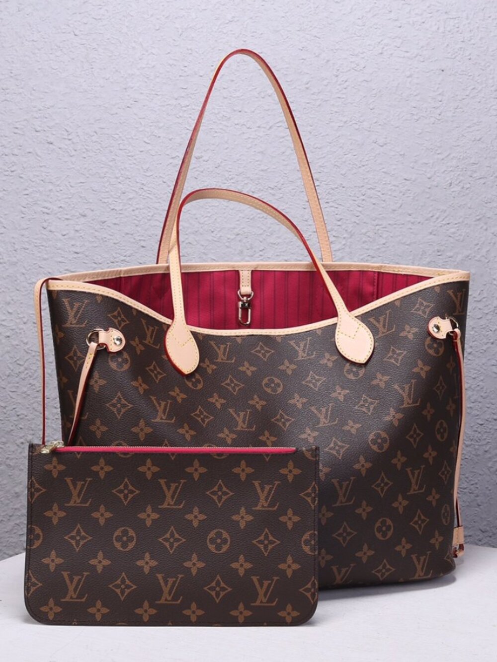 LV NEVERFULL MM Monogram Cherry with Pouch